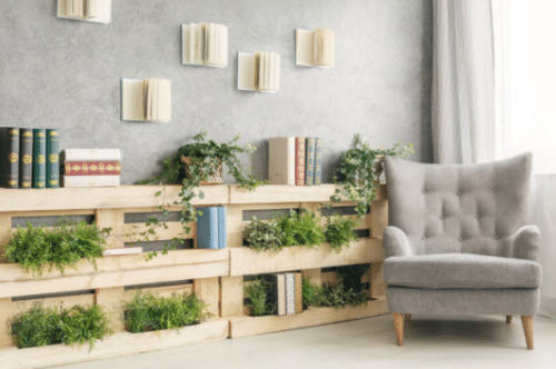 woden pallet shelves in home