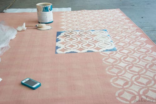 how to paint a rug