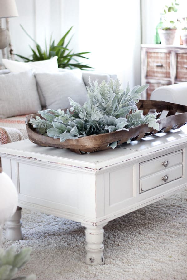 10 Painting projects for a Farmhouse Look - Painted Furniture Ideas