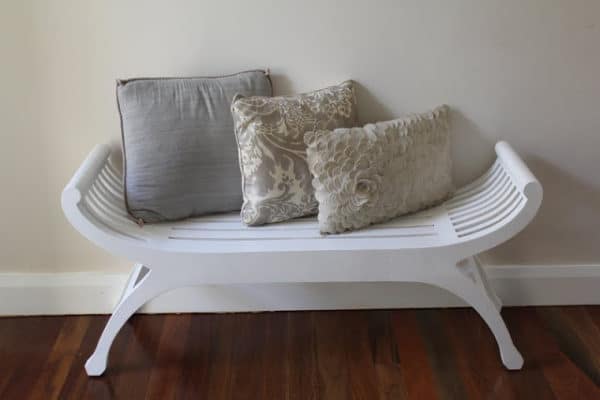 chalk paint bench