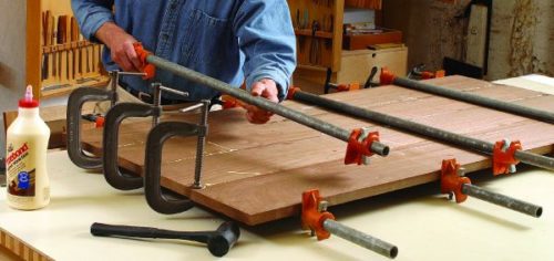 gluing kitchen counter