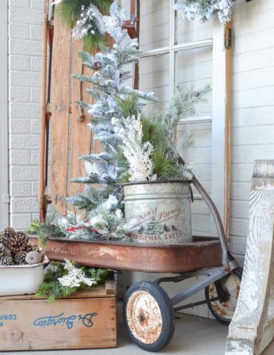 FARMHOUSE metal decor christmas